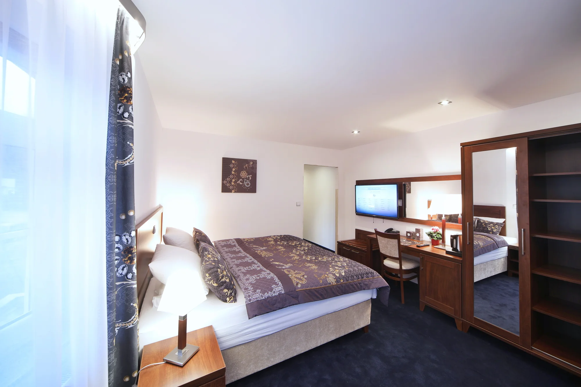 Pobyt v centru Špindlu se snídaní či polopenzí - Obrázek 6