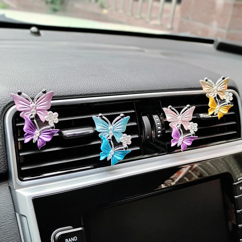 Vůně do auta: slunečnice, motýli i panter - Obrázek 4