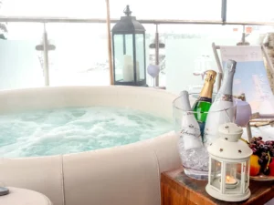 Privátní wellness na střeše hotelu pro 2 osoby