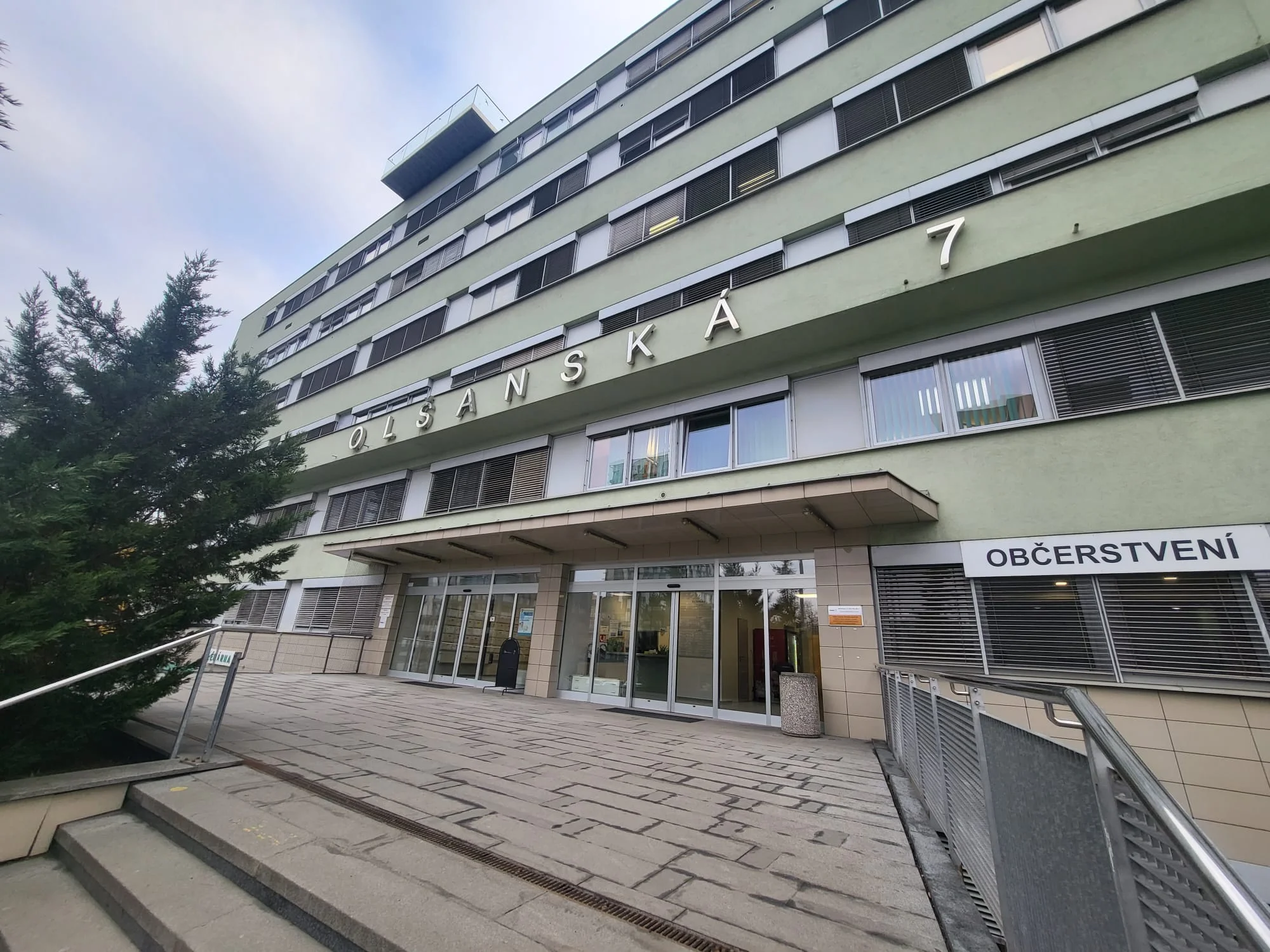 Dentální hygiena vč. pískování pro děti i dospělé - Obrázek 9