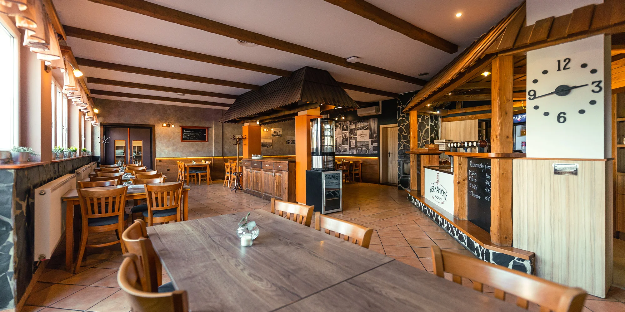 Metr piv z Heřmanického pivovaru i s kilem křídel - Obrázek 4