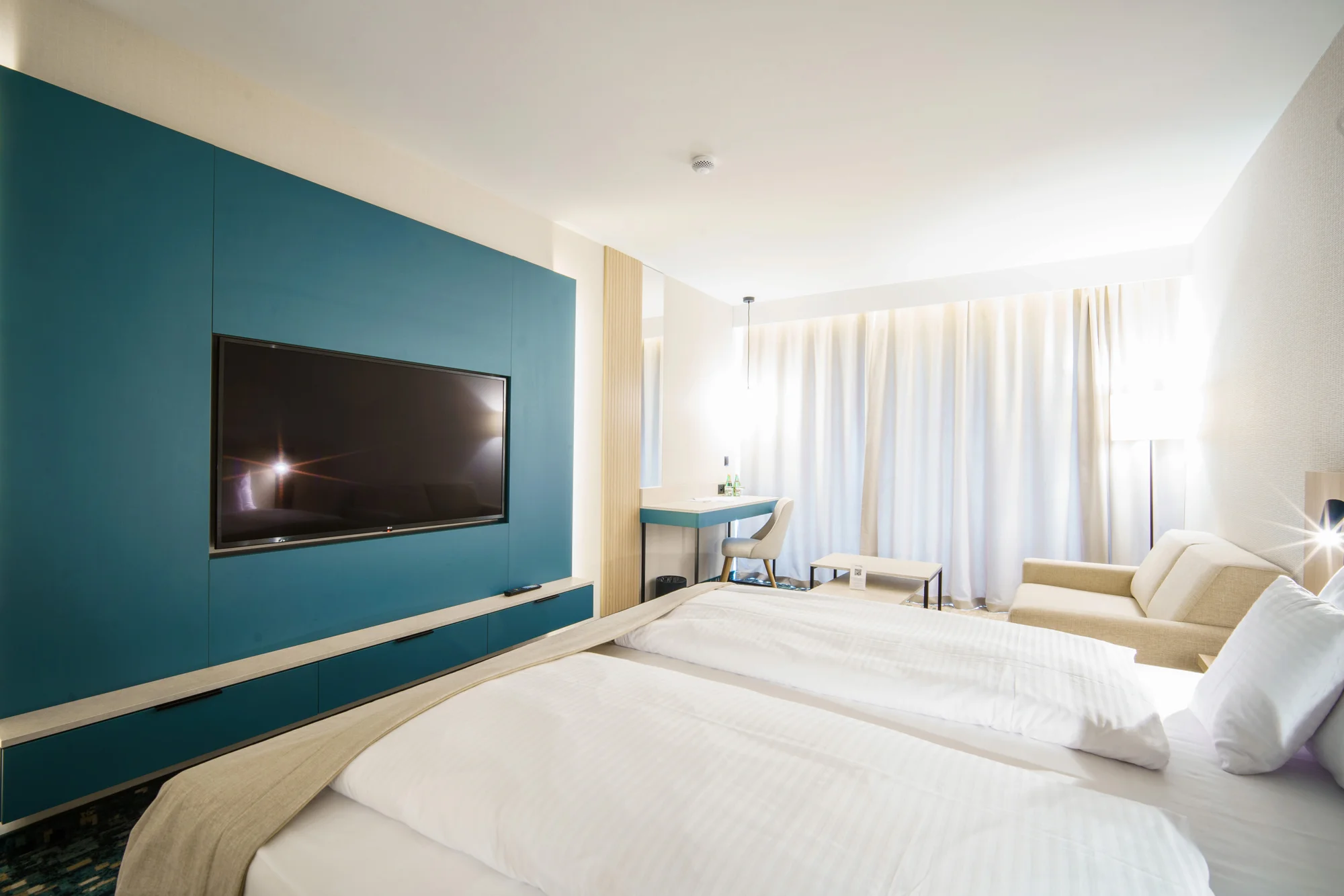 Luxusní hotel u Baltu s polopenzí, wellness a bazény - Obrázek 11