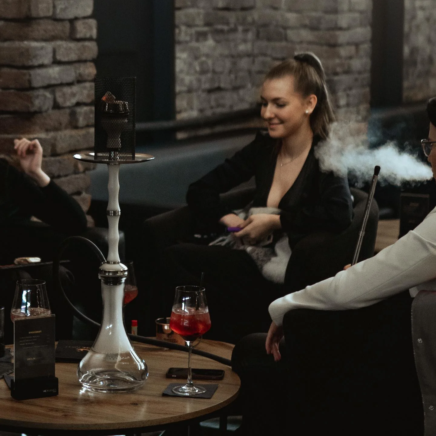 Vodní dýmka s XXL nachos i dalšími pochutinami - Obrázek 5