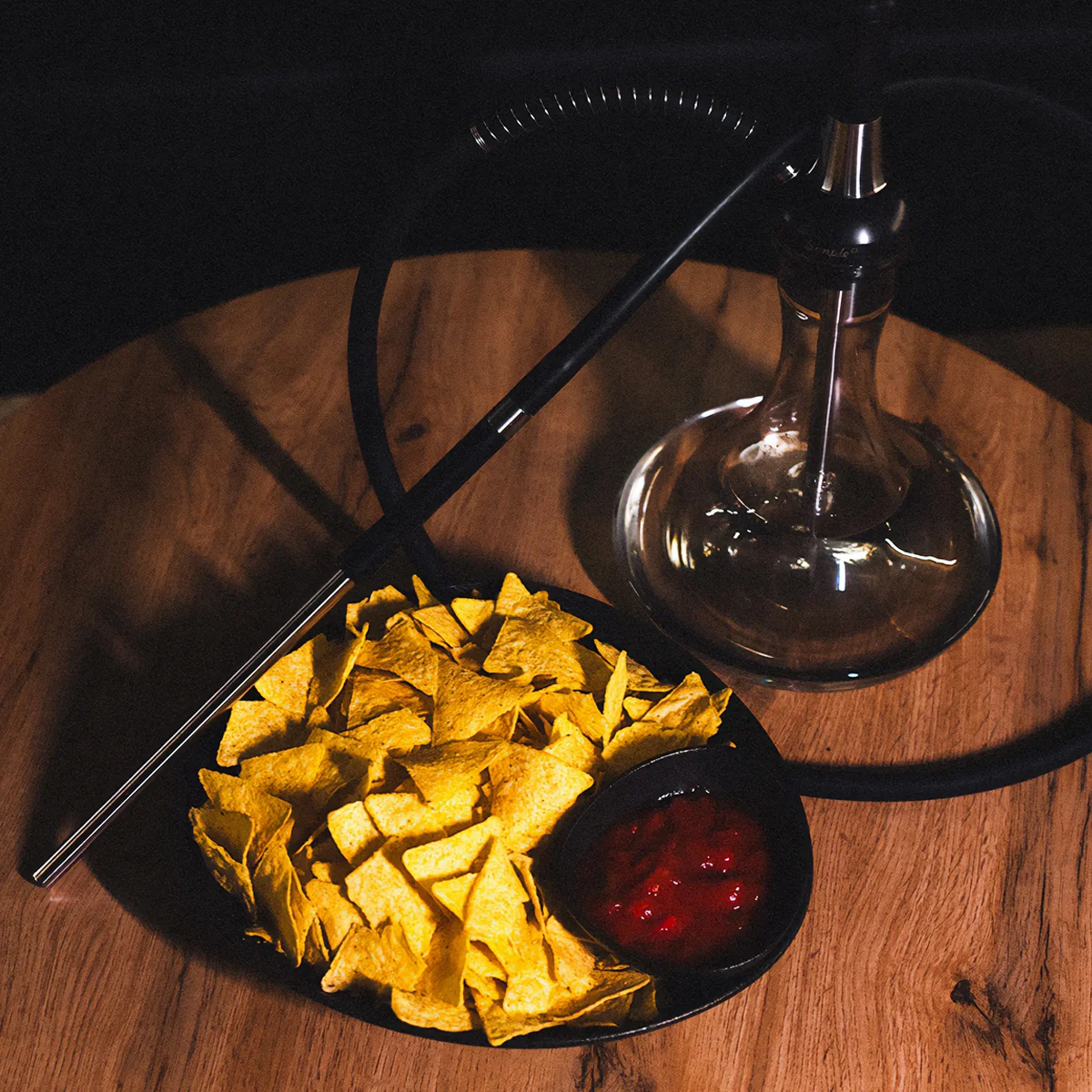 Vodní dýmka s XXL nachos i dalšími pochutinami - Obrázek 2