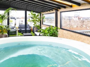 4* hotel v Budapešti: snídaně s šumivým vínem i wellness