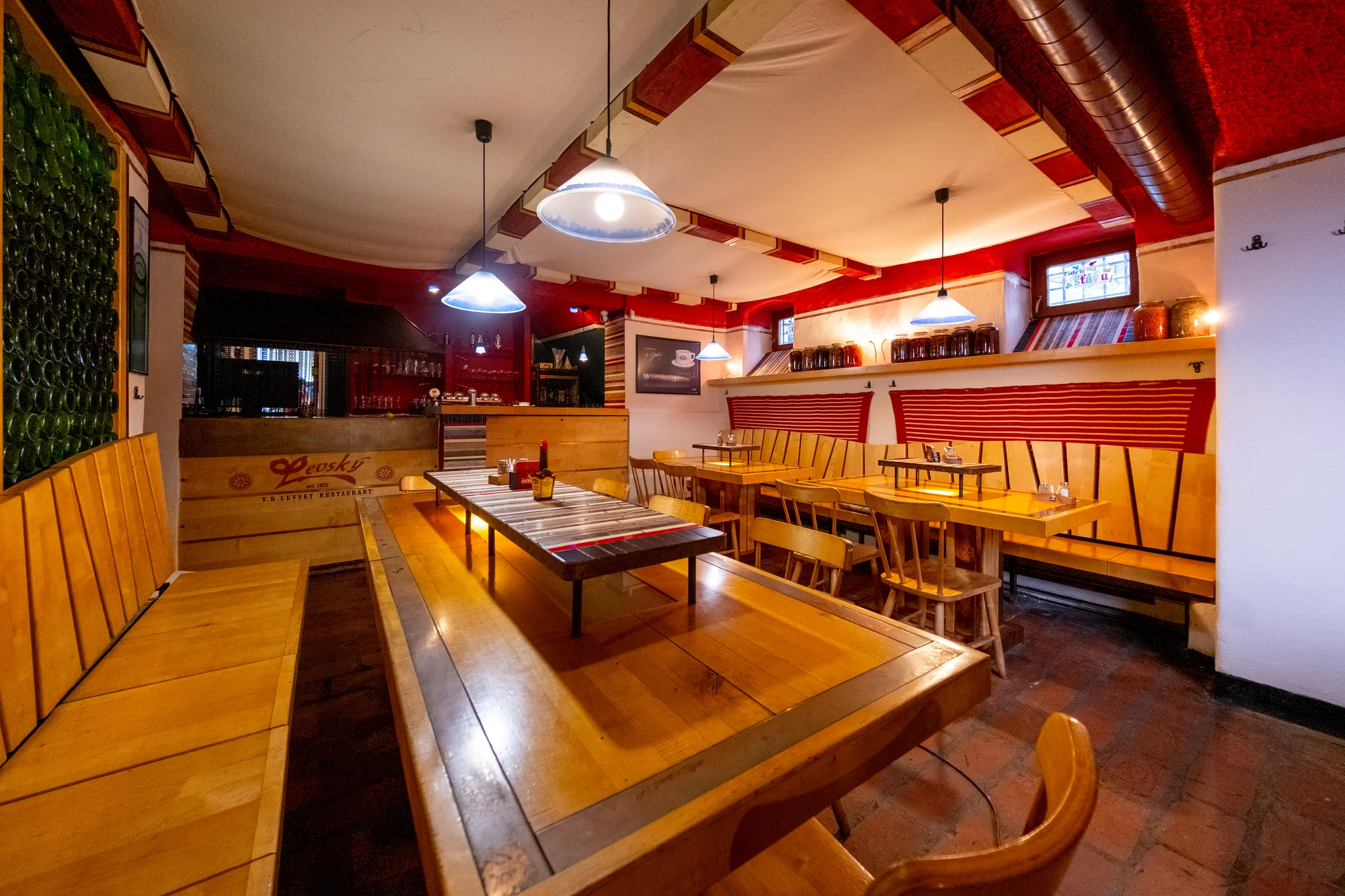 1 či 2 vyzrálé rumpsteaky s dipem a přílohou - Obrázek 11