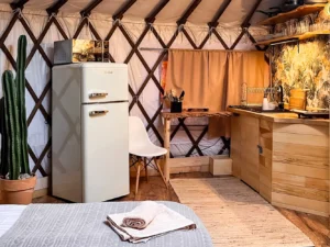 Polská Havaj či safari: jedinečný glamping v jurtě