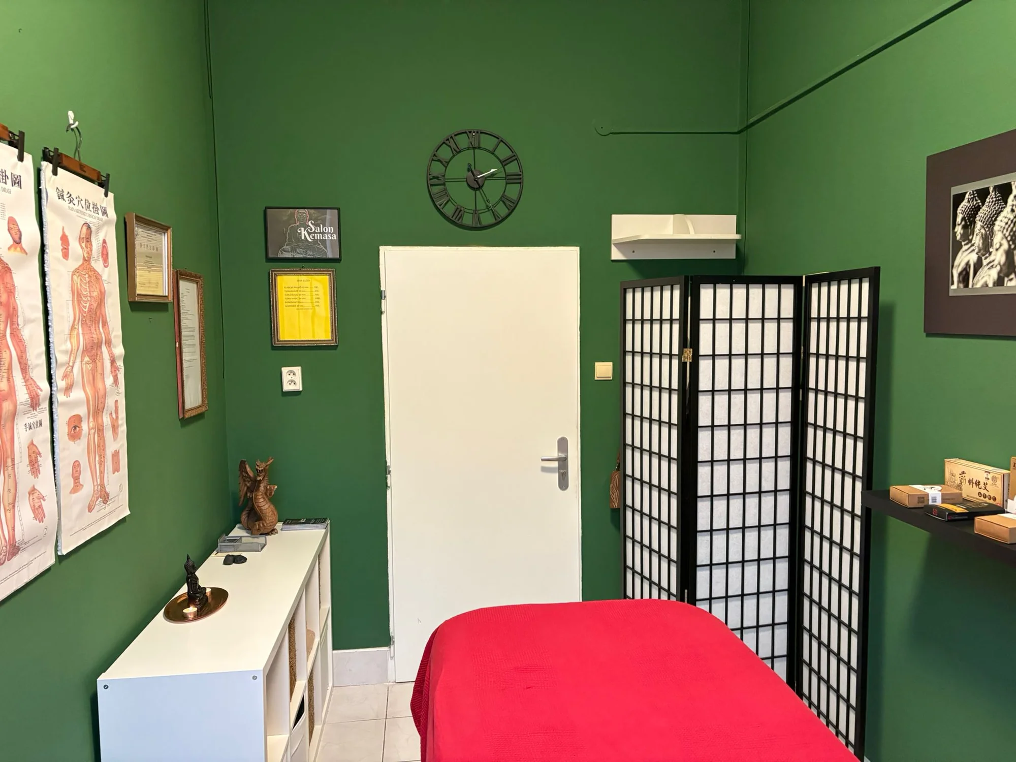 Klasická masáž i masáže čínské: moxování i tuina - Obrázek 6