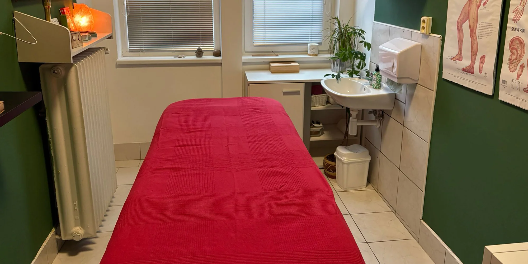 Klasická masáž i masáže čínské: moxování i tuina - Obrázek 4