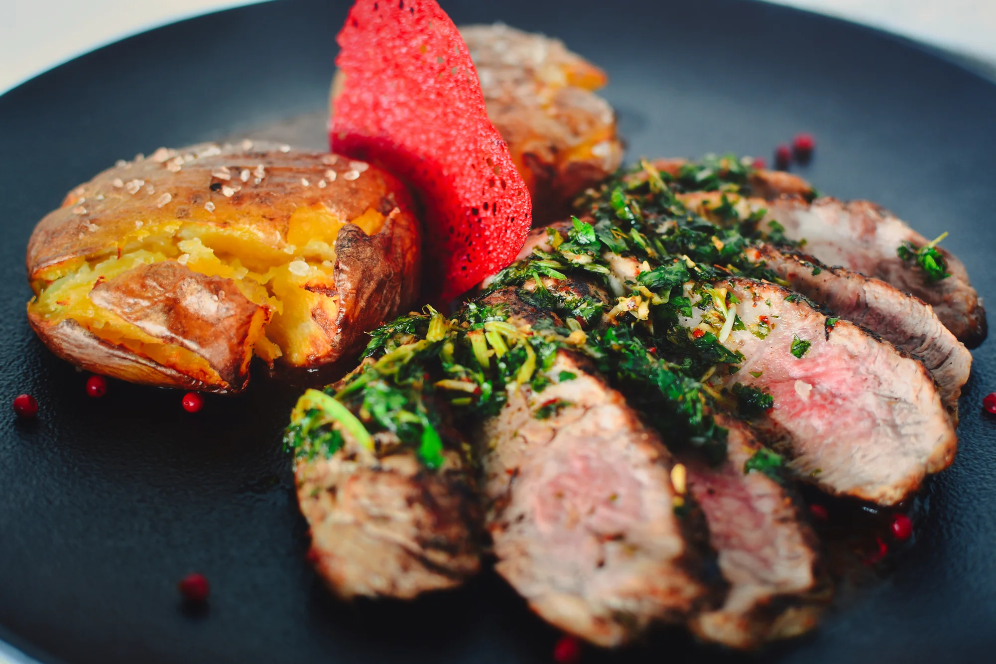 Tříchodové menu se steakem či salátem a lahví vína - Obrázek 6