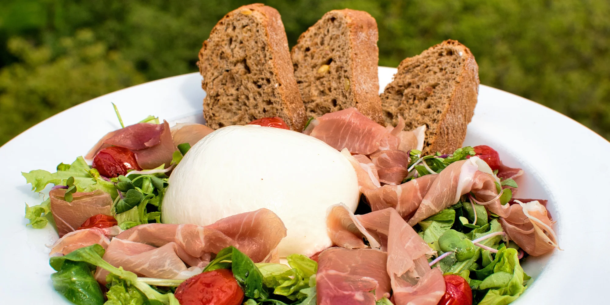 Tříchodové menu se steakem či salátem a lahví vína - Obrázek 3