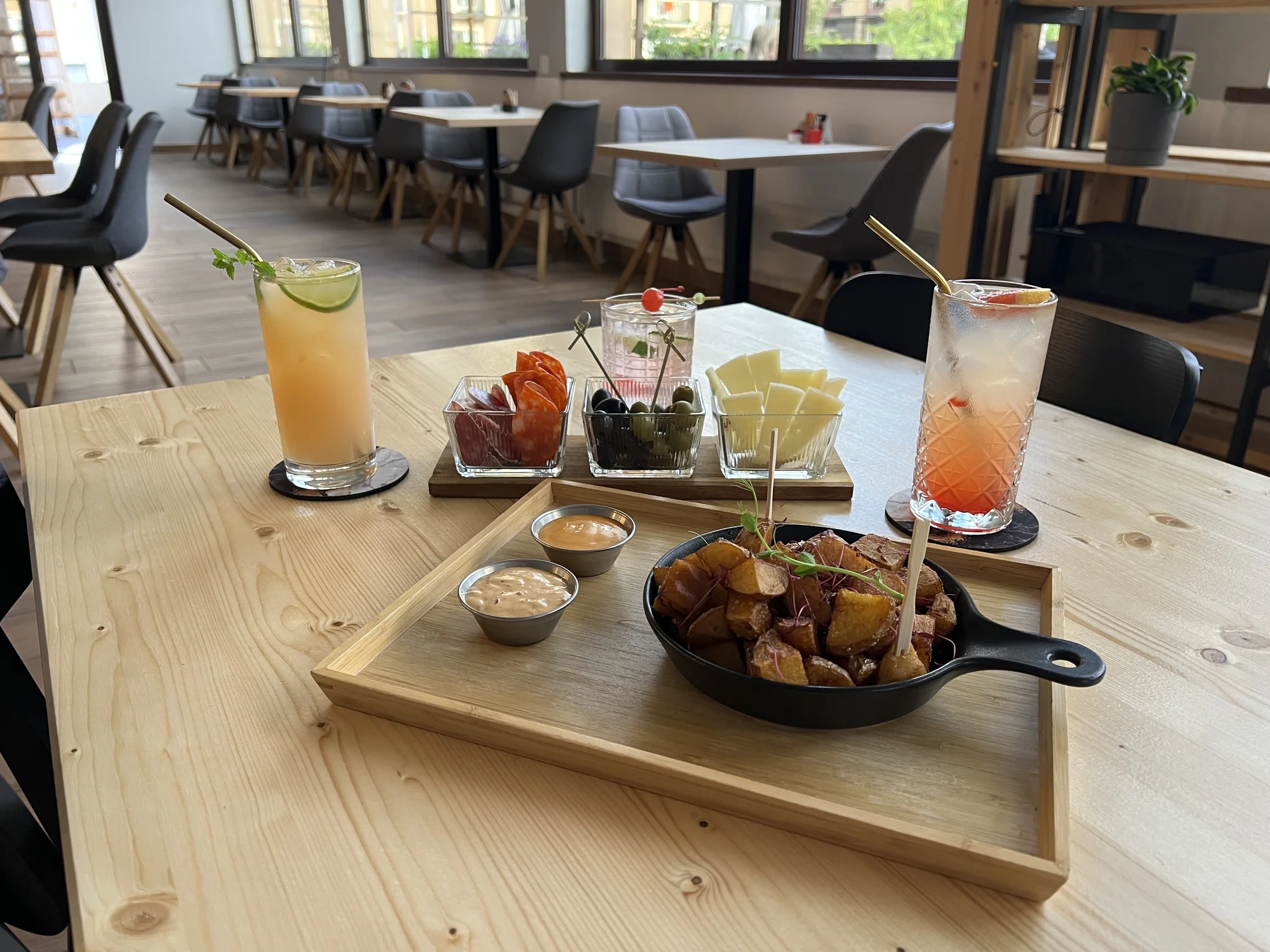 Tapas s drinky pro 2 osoby - Obrázek 7