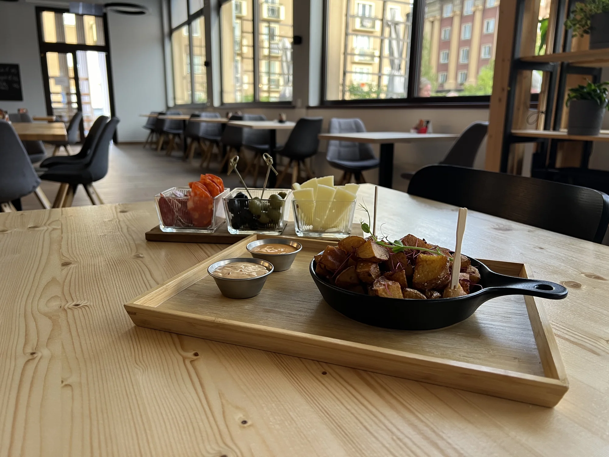 Tapas s drinky pro 2 osoby - Obrázek 10