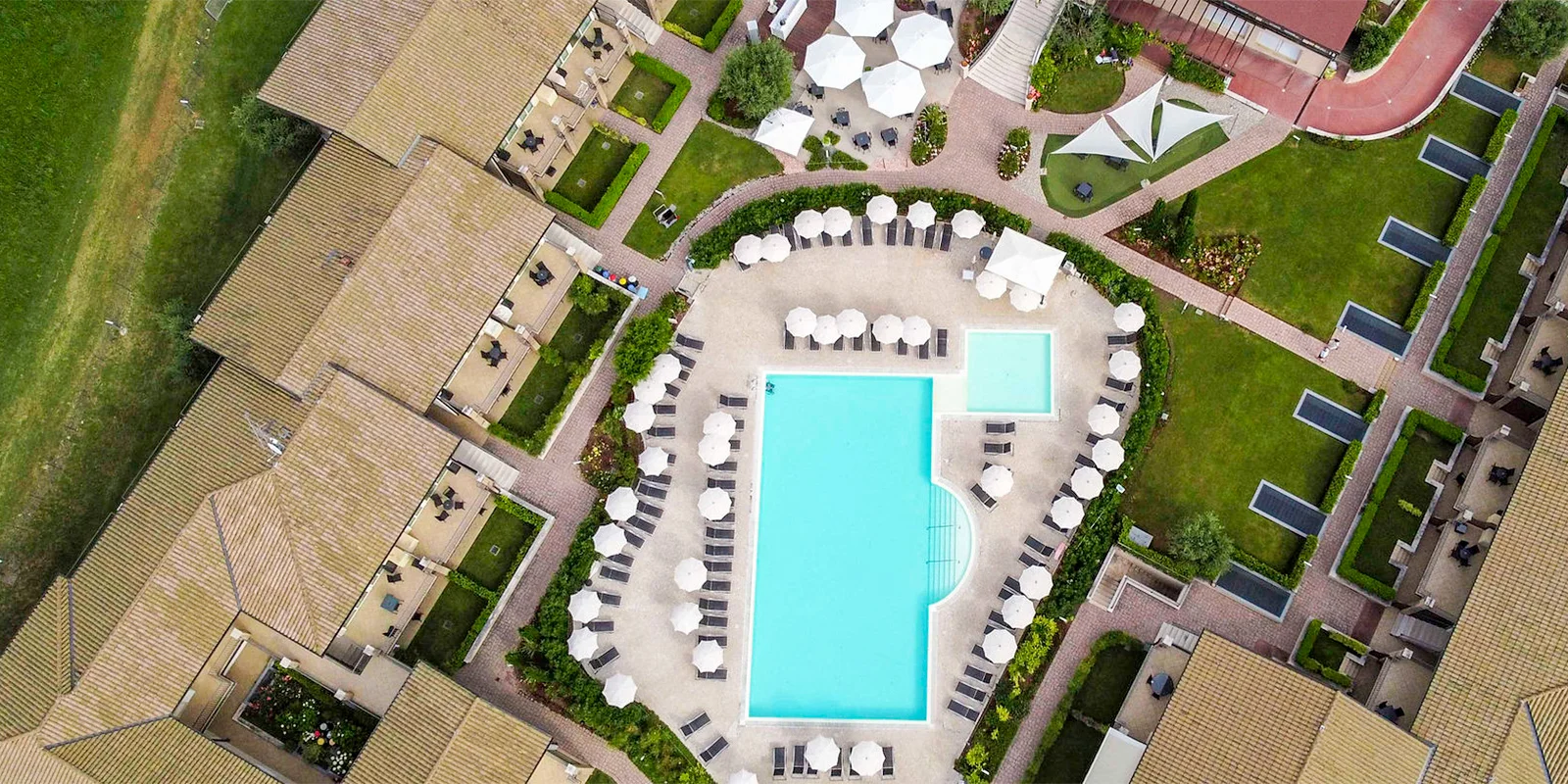 Hotel s výhledem na Lago di Garda: snídaně i bazén - Obrázek 4