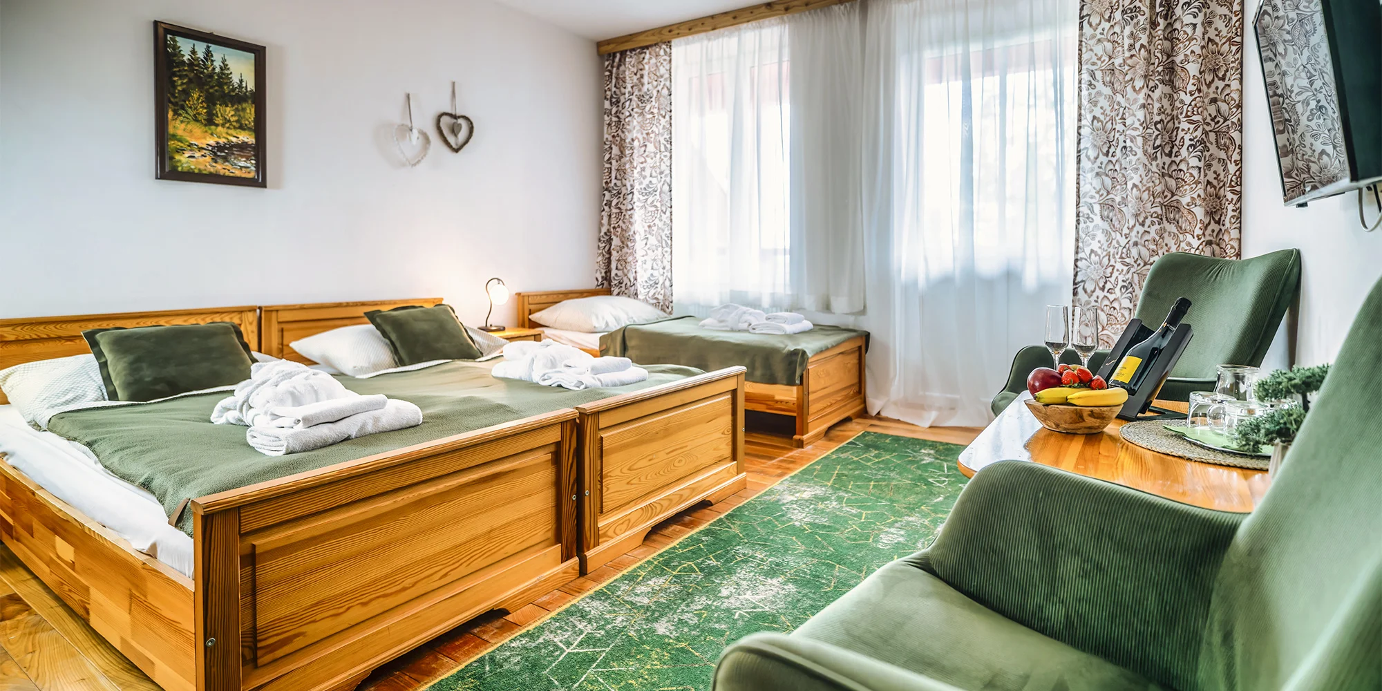 Dovolená pod Lomnickým štítem s jídlem a wellness - Obrázek 3