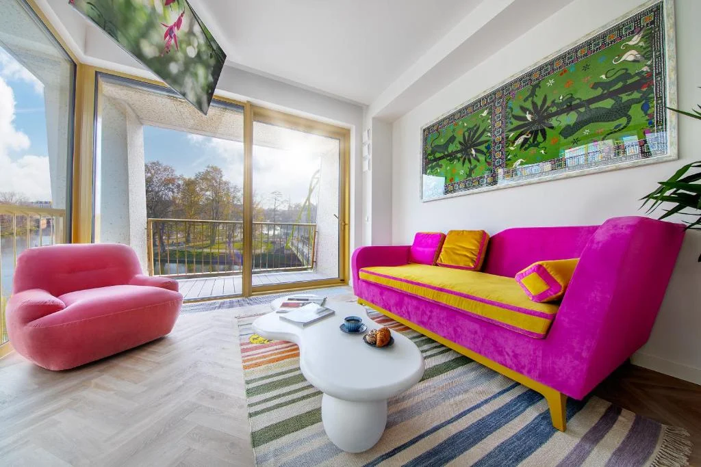 Moderní apartmány ve Vratislavi: snídaně, neomezeně fitness - Obrázek 8