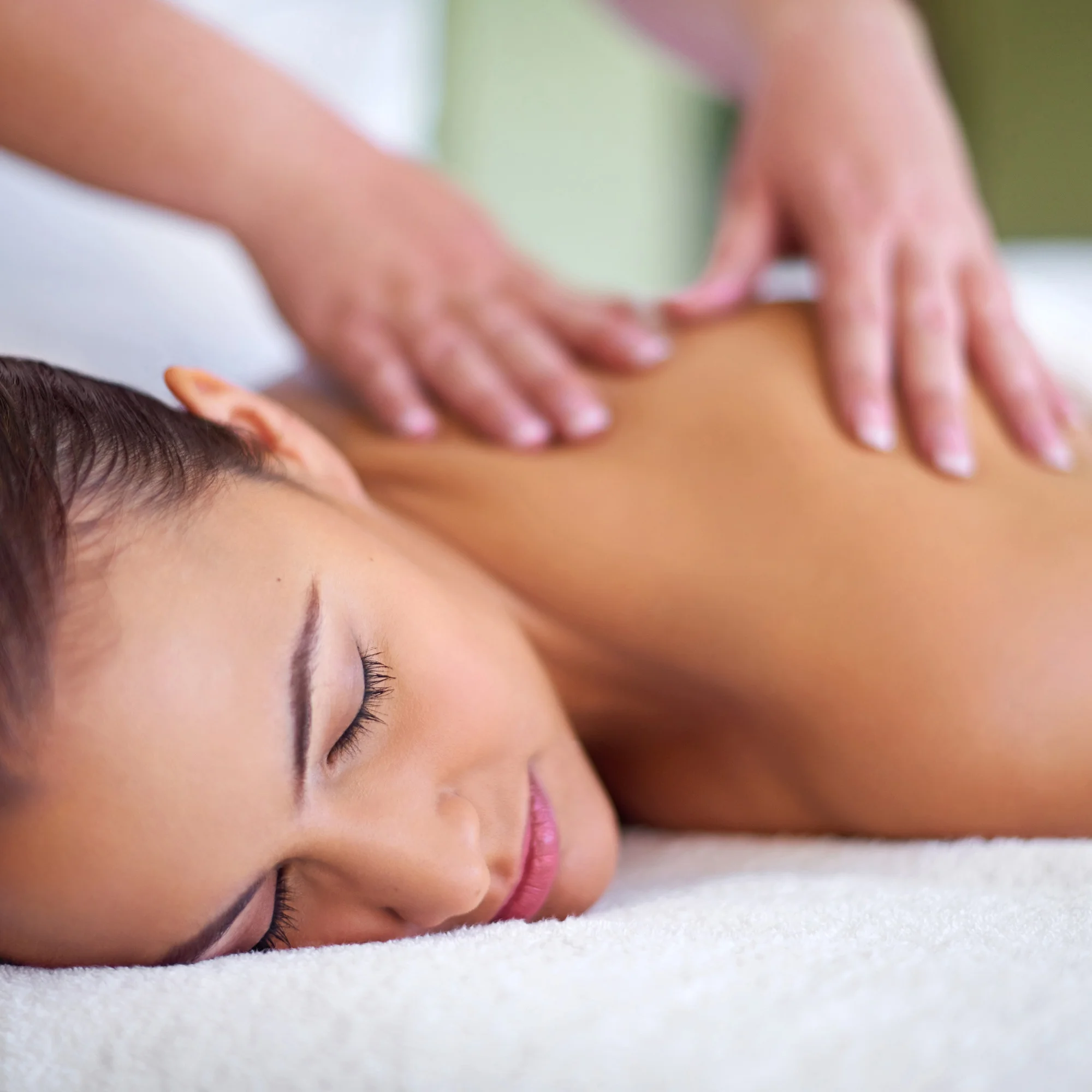 Relaxační masáž a Dornova metoda až na 90 minut - Obrázek 2