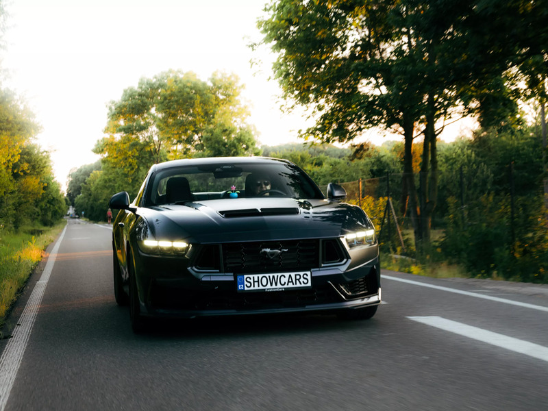 Jízda ve Ford Mustang Dark Horse 5.0 V8 - Obrázek 7
