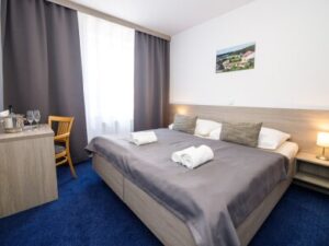 Křivoklátsko v Hotelu Jesenice *** s all inclusive, solnou jeskyní a až 5 procedurami + dětské hřiště a slevy