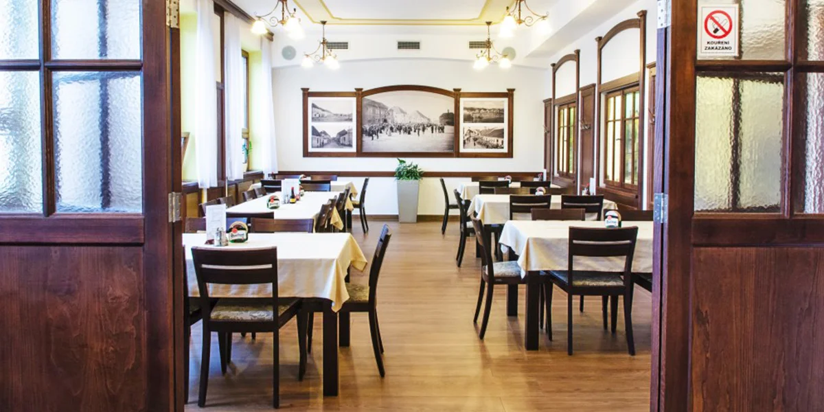 1 či 2 pečená kolena na pivě s přílohami v Blovicích - Obrázek 5