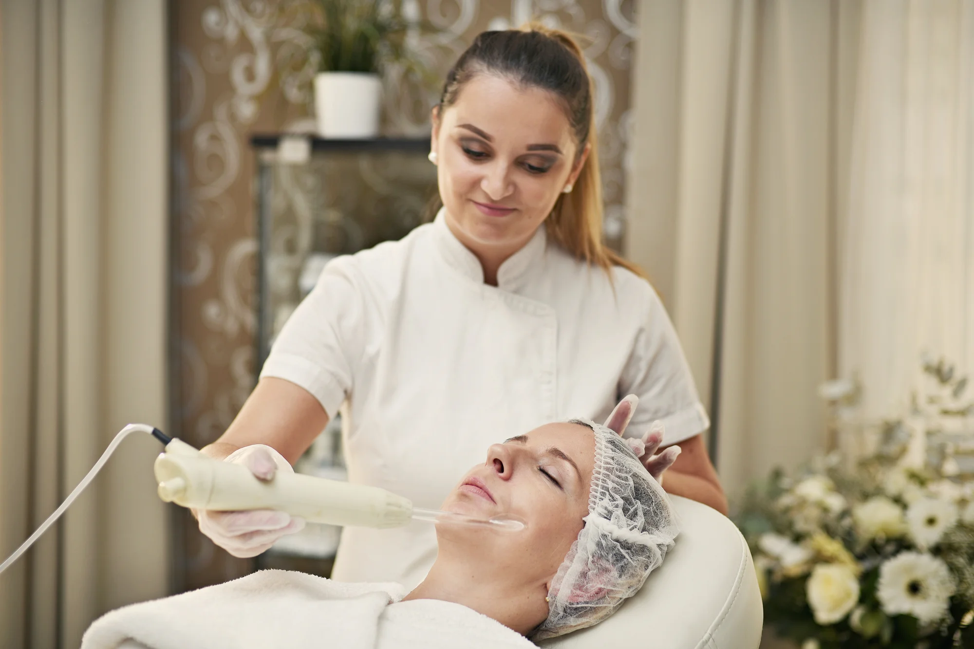 Luxusní kosmetické balíčky: ošetření obličeje a dekoltu - Obrázek 9