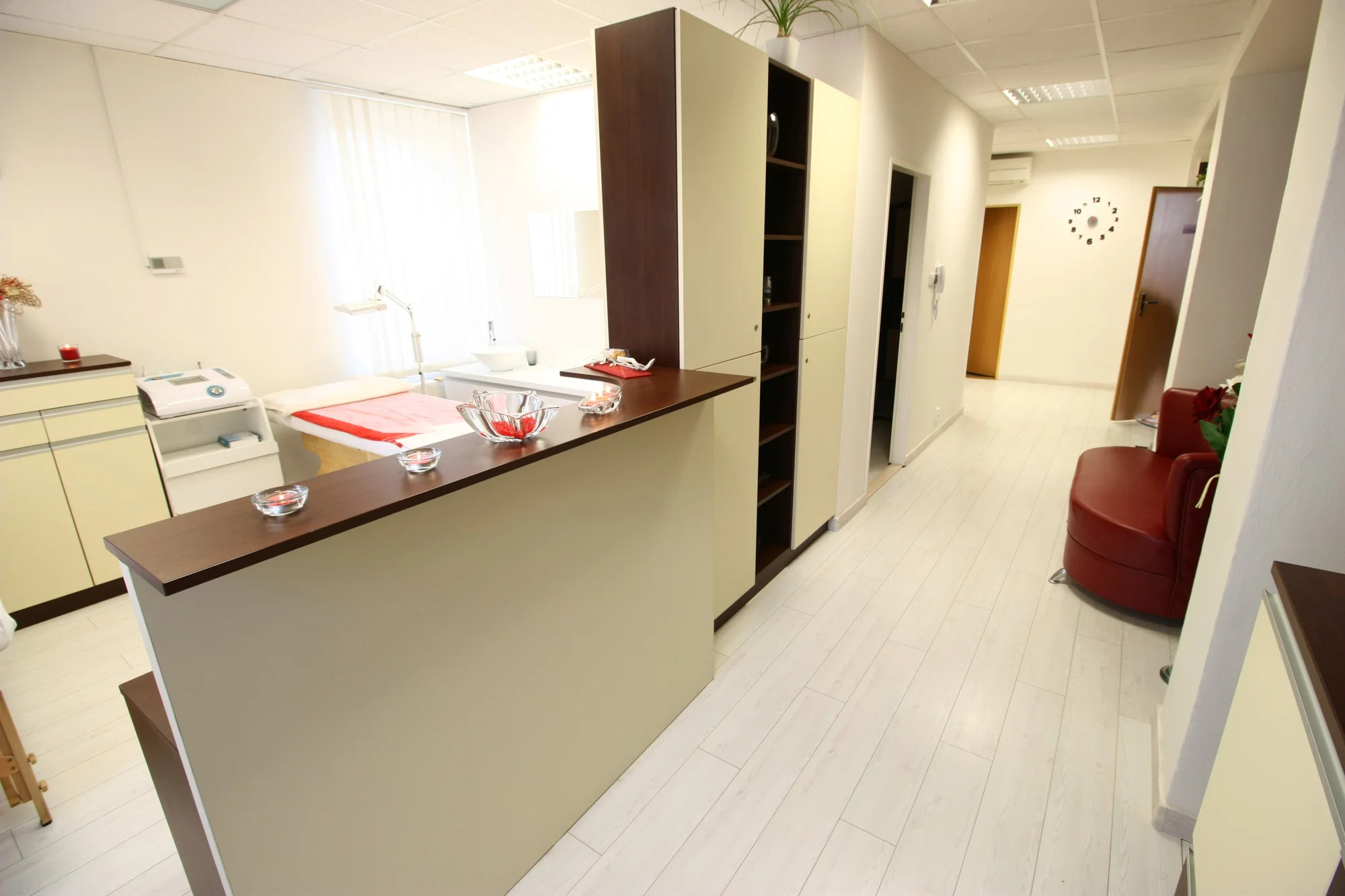 105 min. kosmetika vč. mikromasáže očního okolí - Obrázek 4