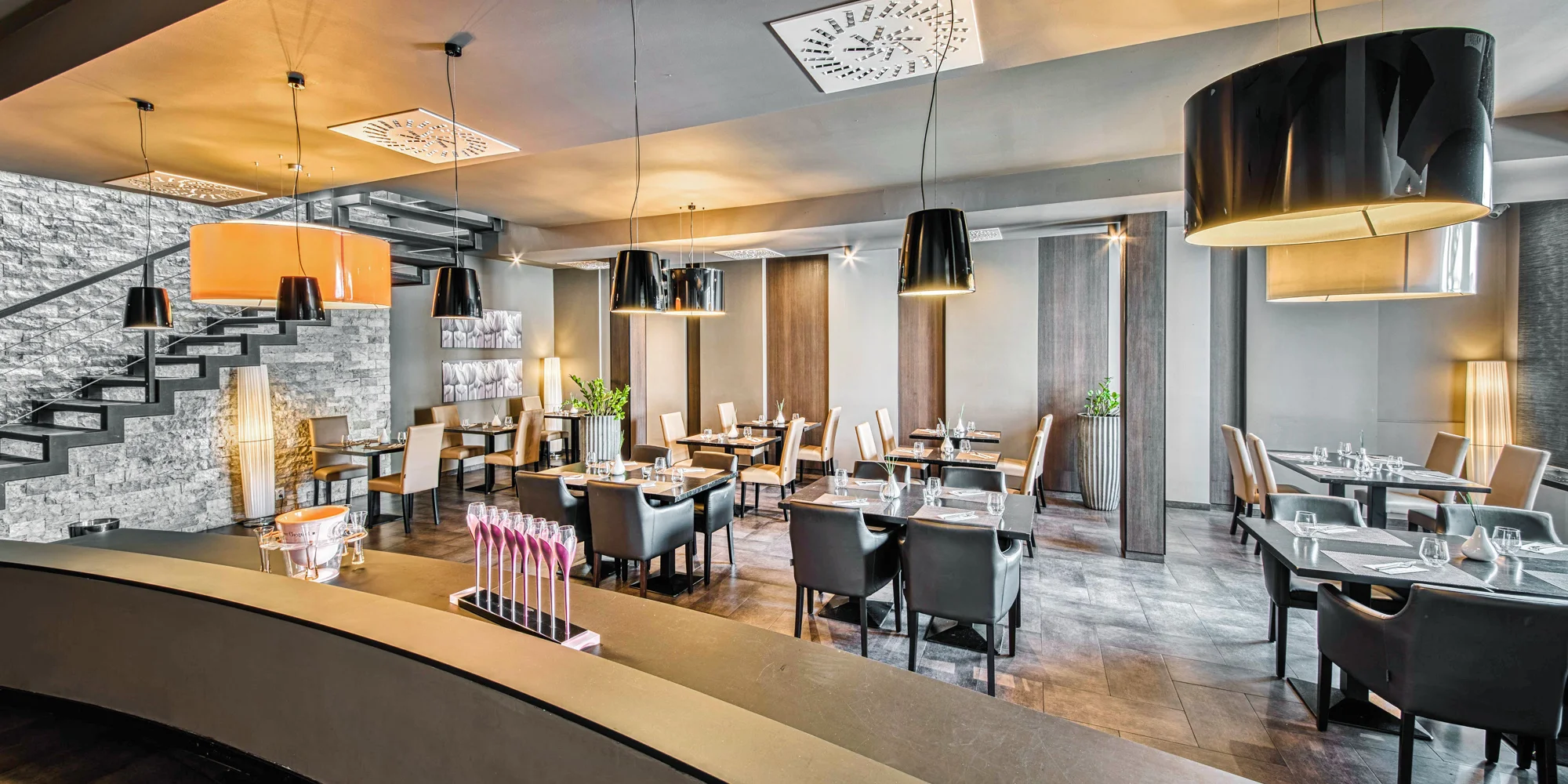 Pětichodové degustační menu i s wellness pro 2 osoby - Obrázek 3