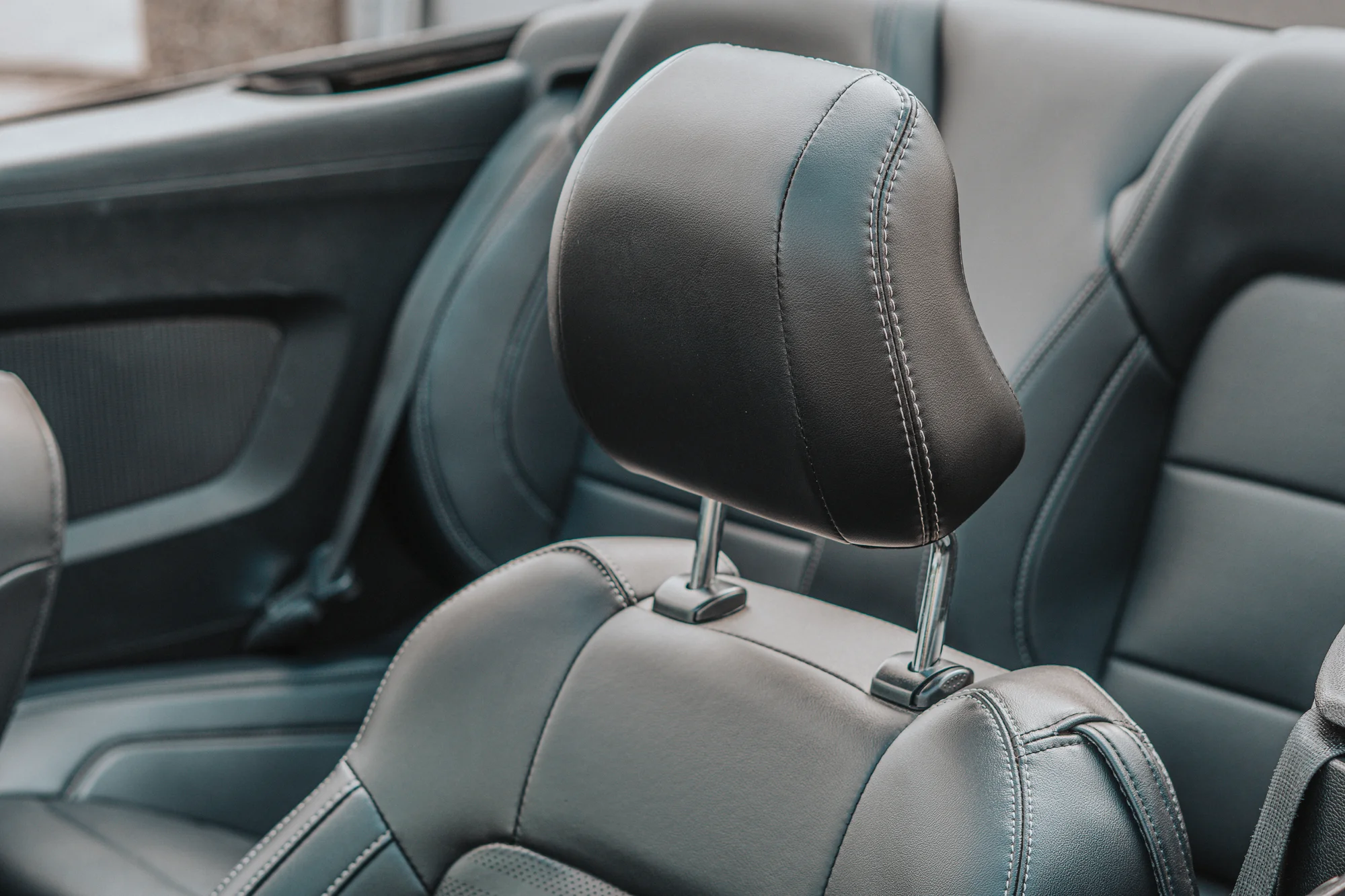 Zážitková jízda i pronájem Mustang Cabriolet - Obrázek 8