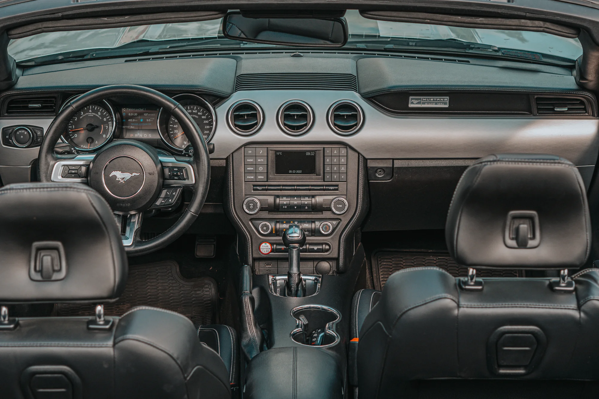 Zážitková jízda i pronájem Mustang Cabriolet - Obrázek 11