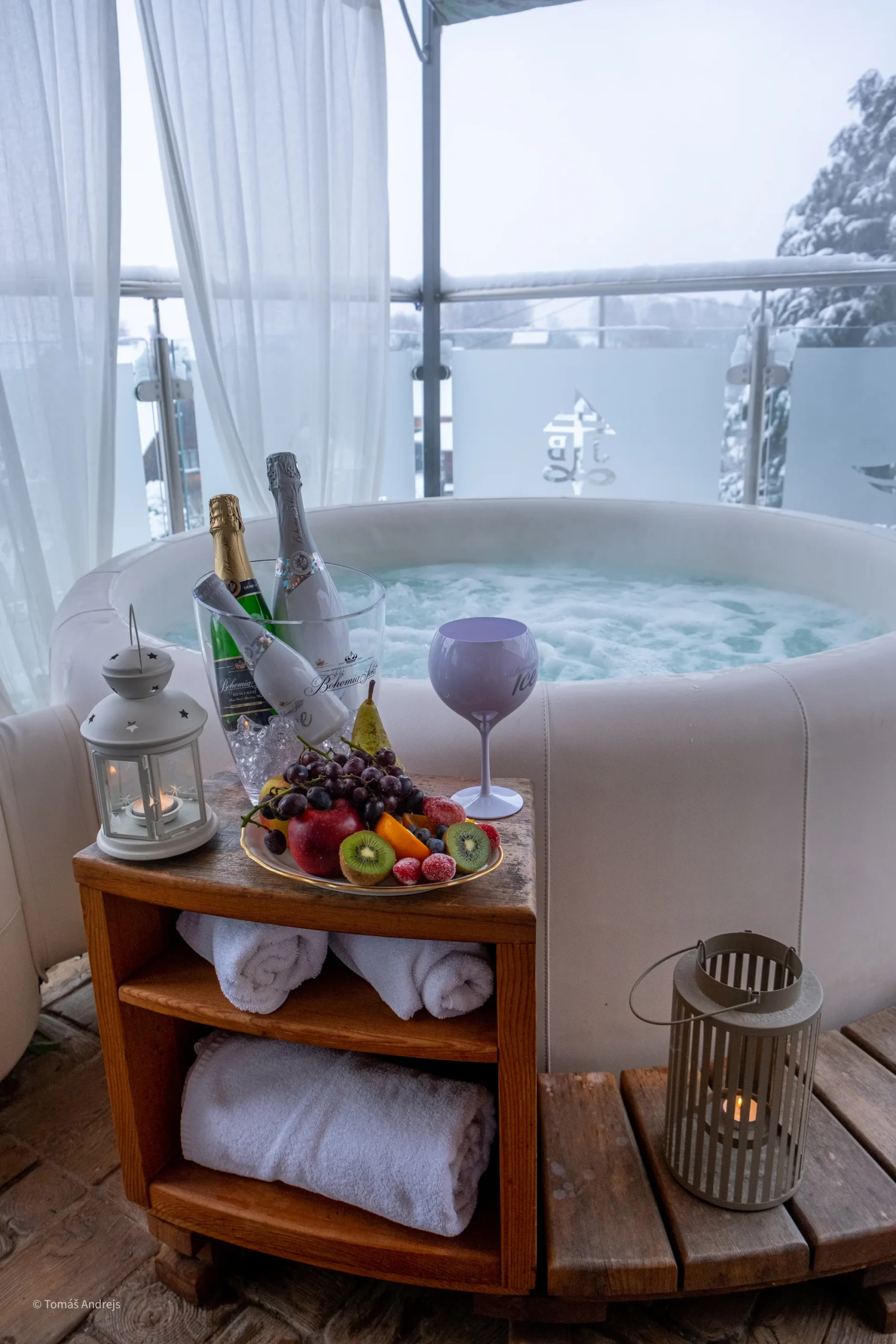 Privátní wellness na střeše hotelu pro 2 osoby - Obrázek 8