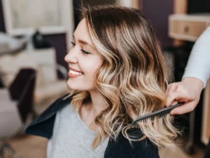Balayage, střih a regenerace pro všechny délky vlasů