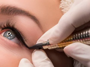 Permanentní make-up dle výběru ve Studiu Visage