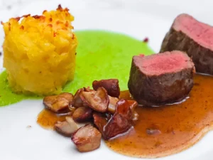 Pětichodové degustační menu i s wellness pro 2 osoby