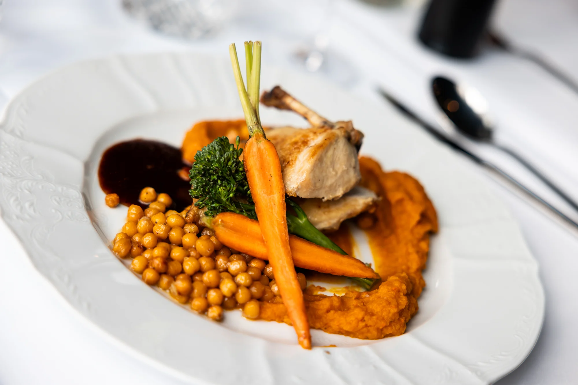 Čtyřchodové menu i neomezeně víno pro 1 či 2 osoby - Obrázek 7