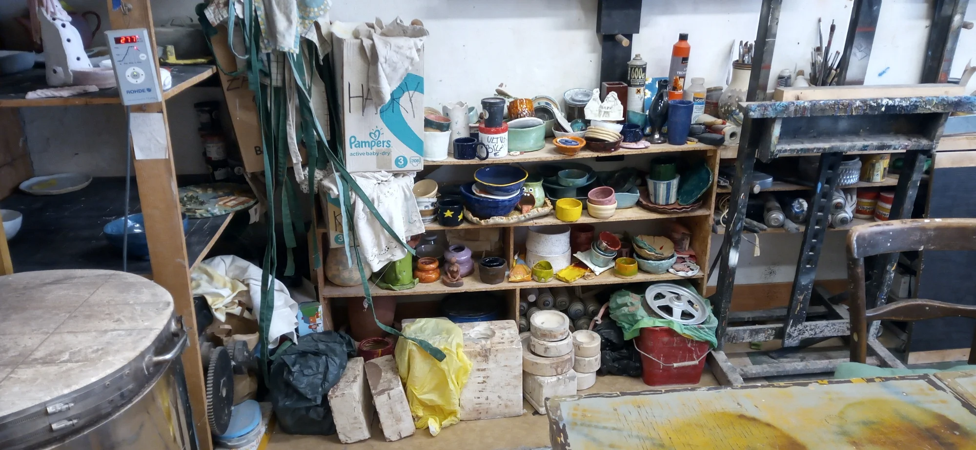 Kurz keramiky: točení na kruhu, modelování i glazura - Obrázek 4