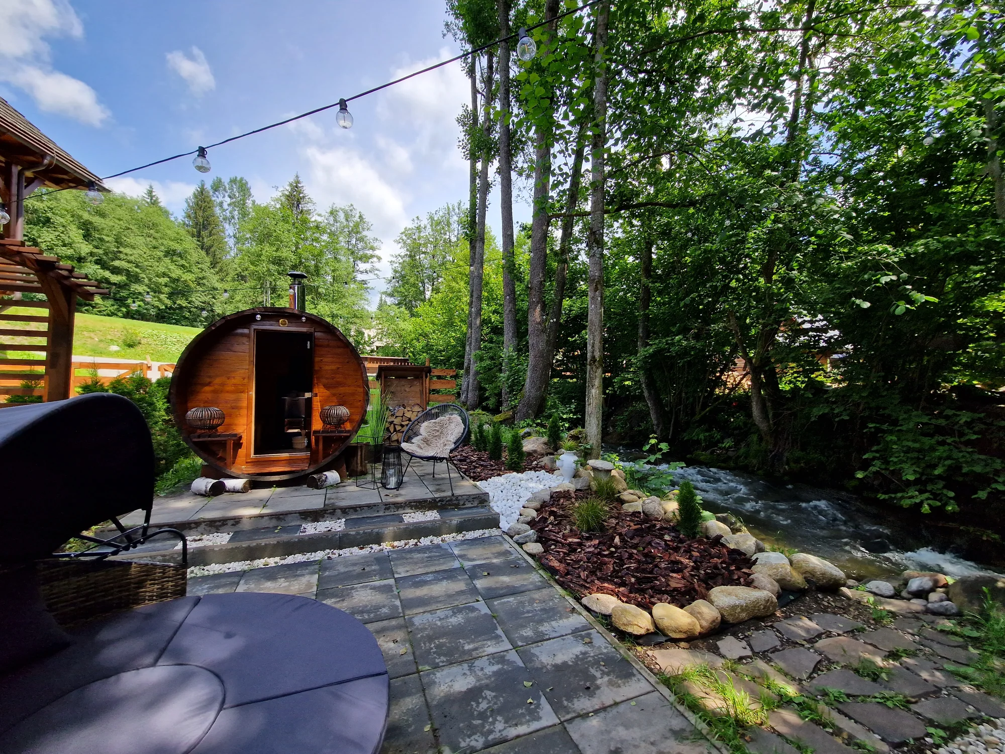 Pobyt ve stylové kolibě: strava, privátní wellness i tenis - Obrázek 8