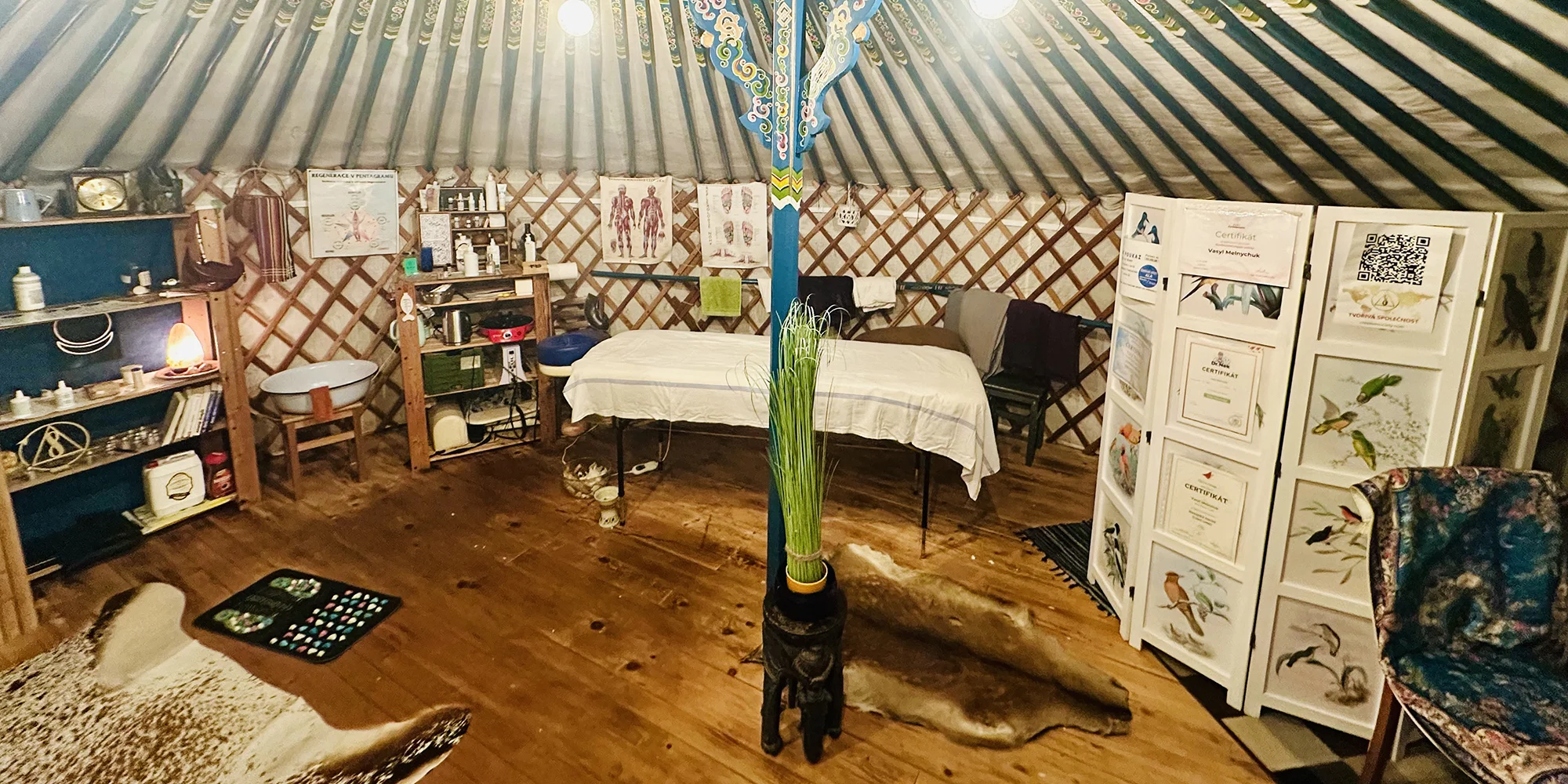 Relaxační masáže v jurtě: lomi lomi i lávové kameny - Obrázek 5