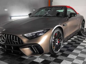 Čištění interiéru a exteriéru auta i keramická ochrana