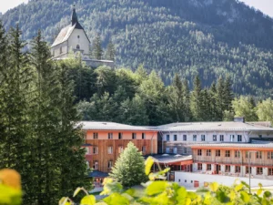 Rakousko: 3* rodinný hotel, snídaně i polopenze, wellness