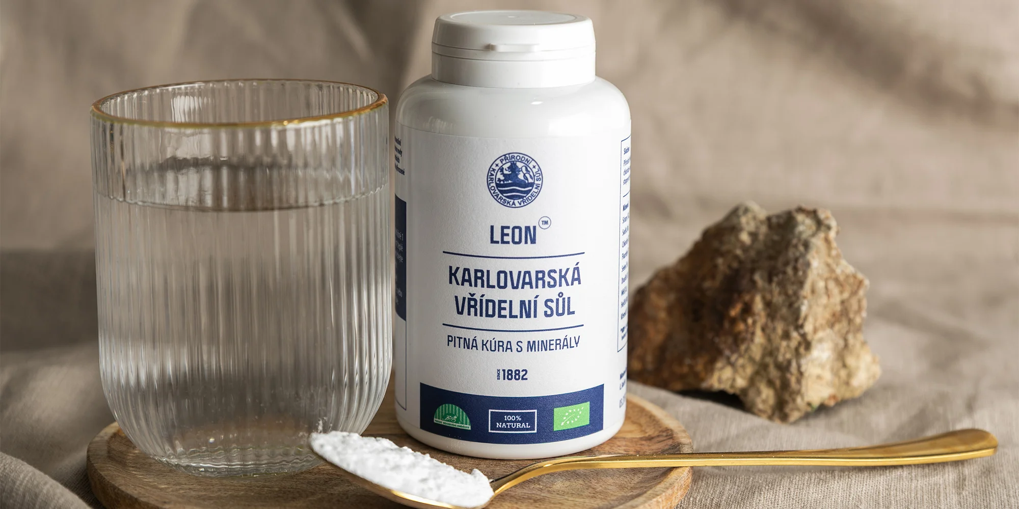 Karlovarská vřídelní sůl: šumivé tablety, sáčky i dóza