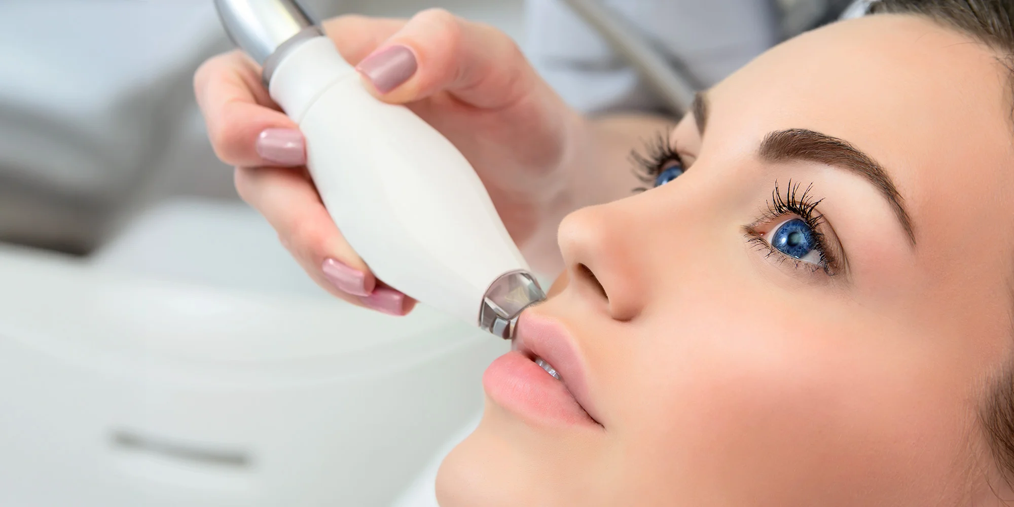 Kosmetické balíčky: hloubkové čištění pleti či peeling