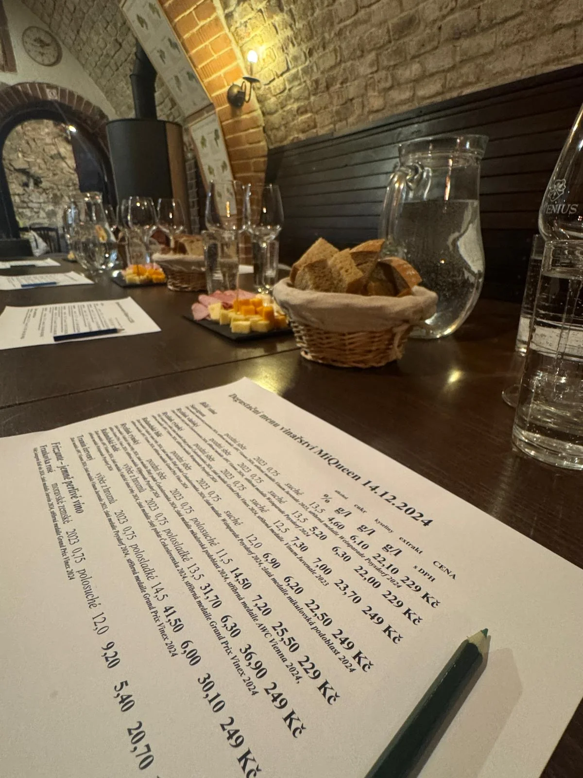 Degustace potmě ve sklepní vinárně pro 1 osobu - Obrázek 7