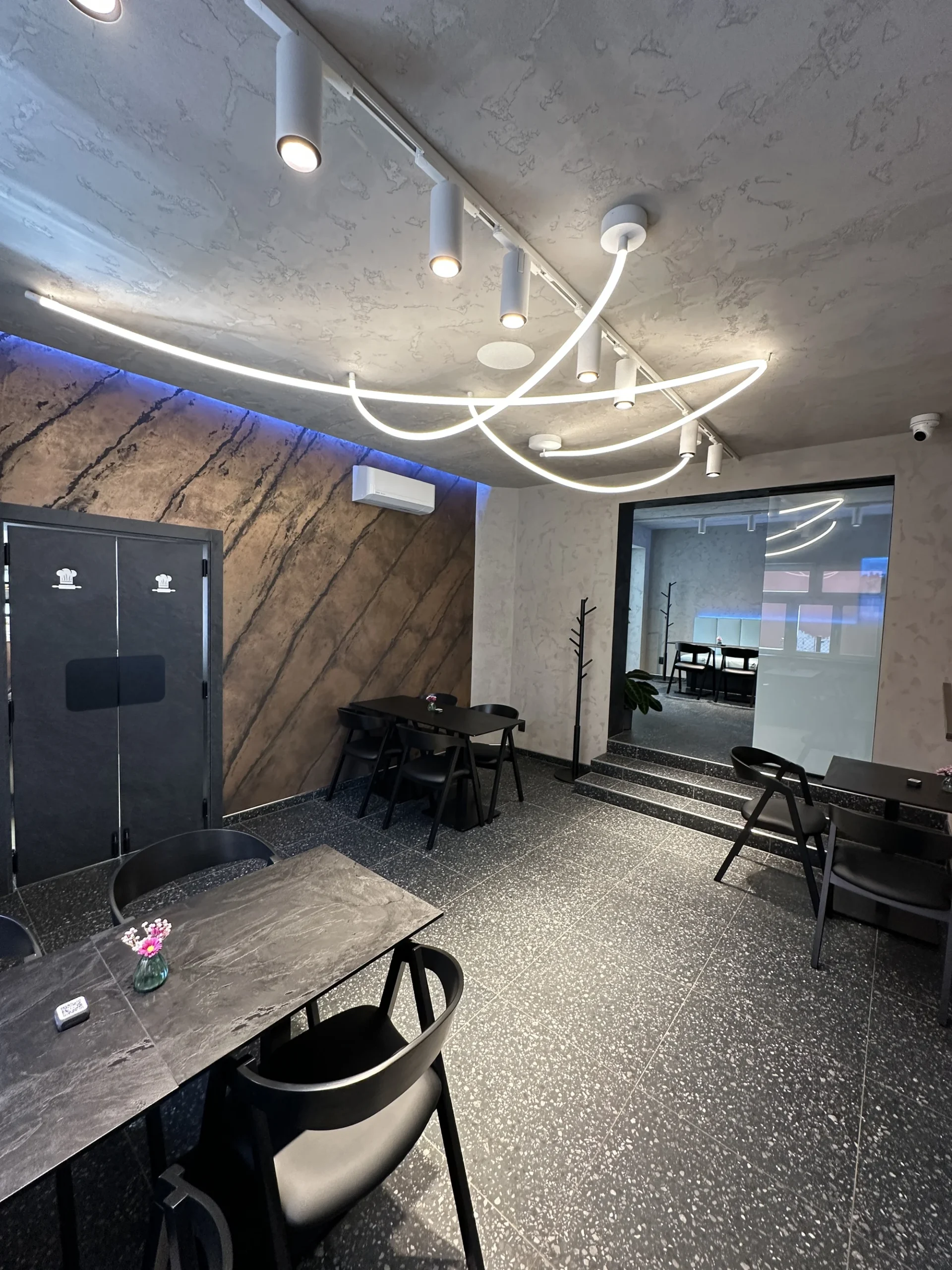 Sladký či slaný brunch vč. freshe a kávy pro 1 i 2 osoby - Obrázek 11