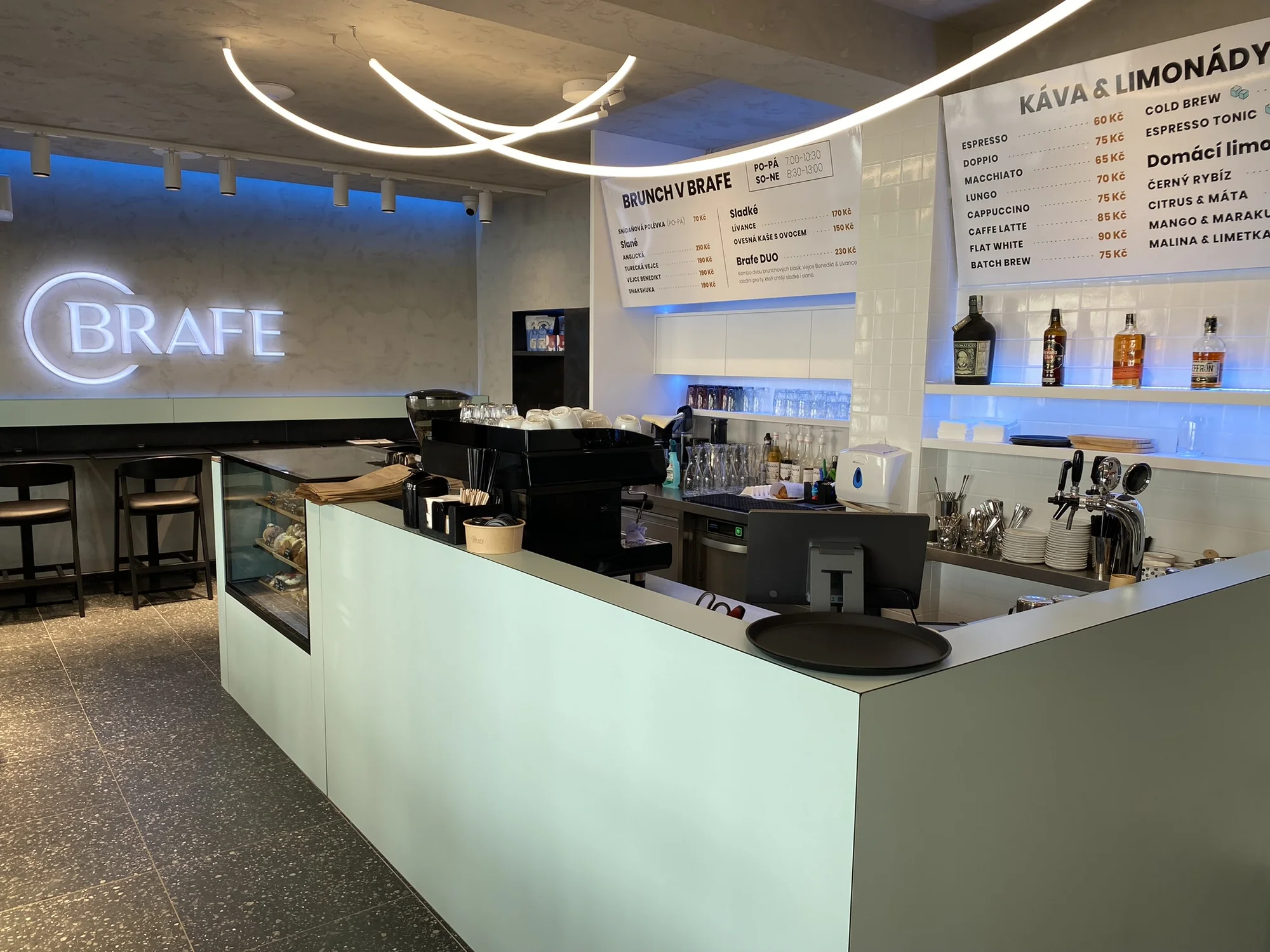 2 kávy dle výběru: espresso, flat white a další - Obrázek 5