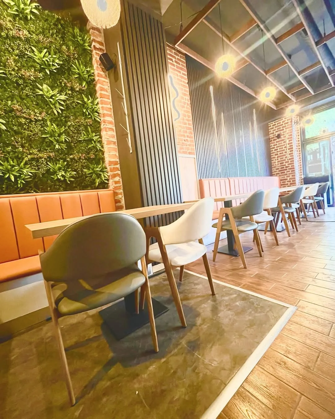 Set 24 ks sushi: maki, nigiri i smažené rolky - Obrázek 7