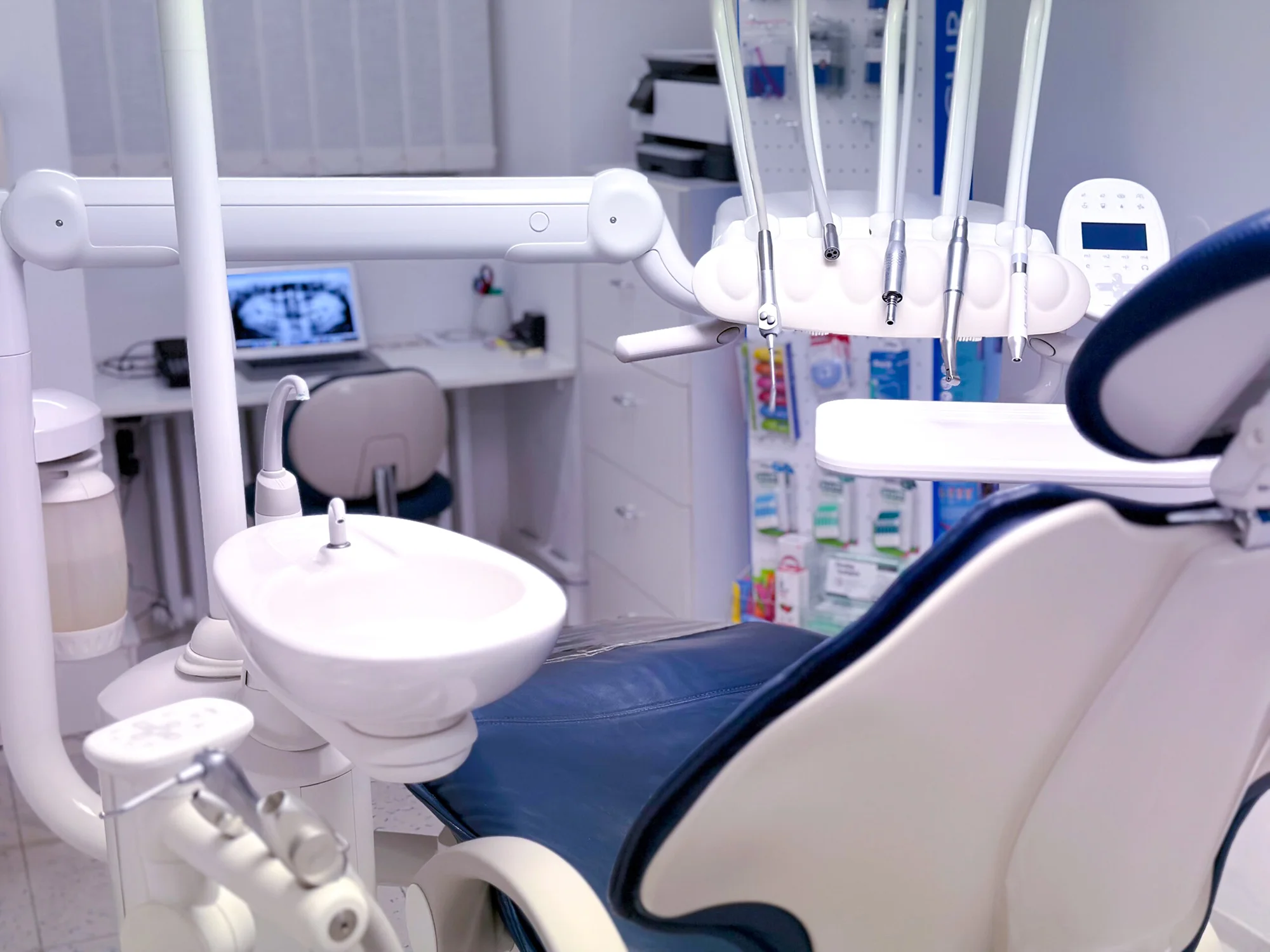 Vstupní dentální hygiena i bělení zubů, 60–120 minut - Obrázek 4