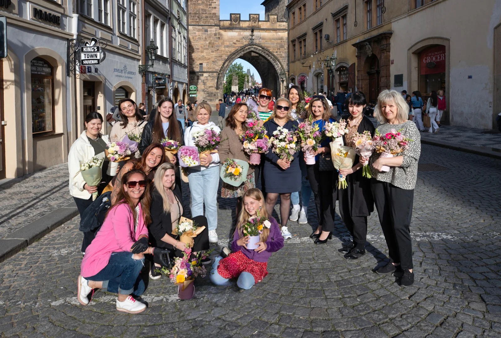 Workshop vázání květin i tvorby flower boxu - Obrázek 4