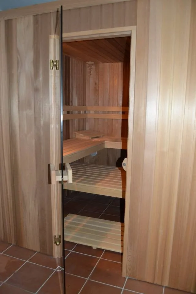 Koupel, wellness i čtyřchodová večeře pro 2 osoby - Obrázek 9