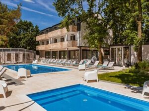 Baltské moře: Ostrowo v M2 Resortu Wellness & Spa se snídaní, bazénem, wellness a bohatým vyžitím pro děti