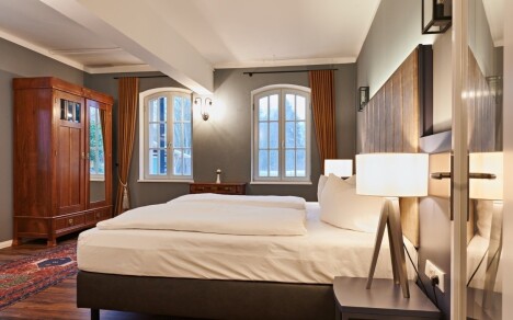 Pomořansko blízko atrakcí: Apartmán či chata v 5* Bernsteinschloss Wendorf s dětský hřištěm a kontaktní zoo - Obrázek 5